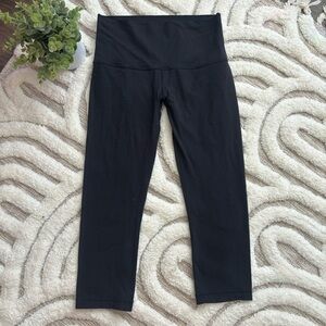Lululemon Wunder Under Black Cropped Leggings Womens Size 10